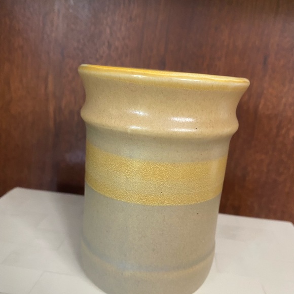 Vintage stoneware sunny Korea mug - Picture 4 of 10